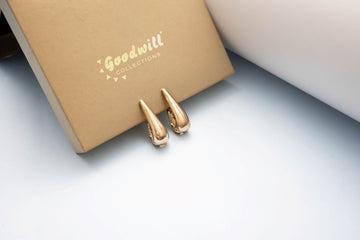 GOLDEN WATER DROP DESIGN HOOPS