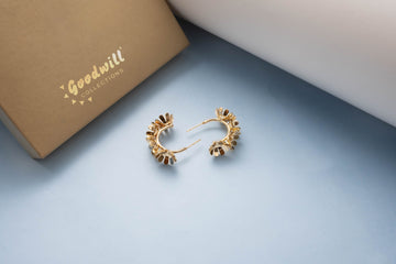 GOLDEN BLOOM DESIGN HOOPS