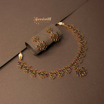 MULTI FLORAL ELEGANT NECKLACE SET