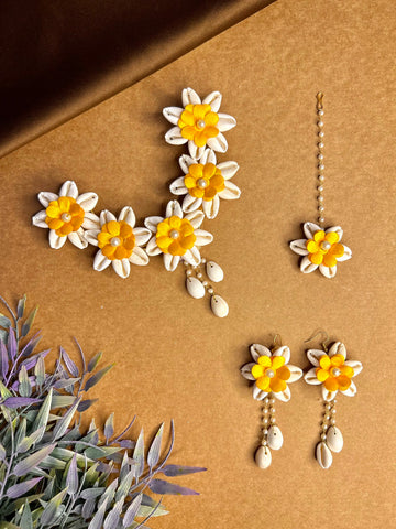 SHELL FLORAL JEWELLERY SET