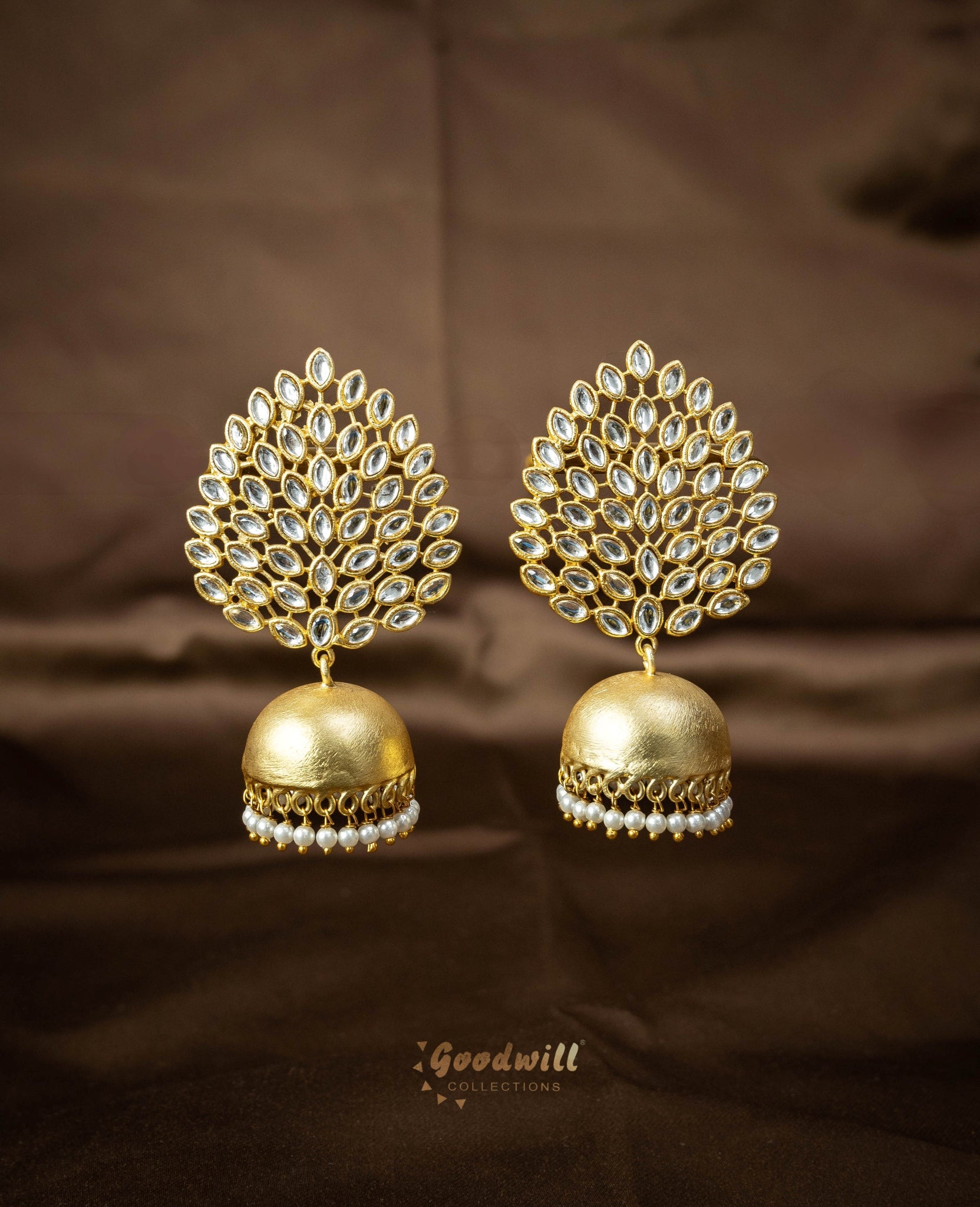 STATEMENT GOLDEN PEARL TRADITIONAL EARRINGS 1