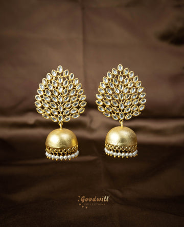 STATEMENT GOLDEN PEARL TRADITIONAL EARRINGS 1