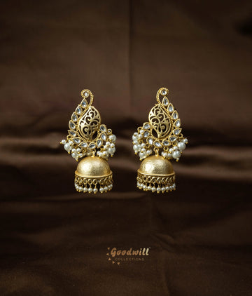 STATEMENT GOLDEN PEARL TRADITIONAL EARRINGS 3